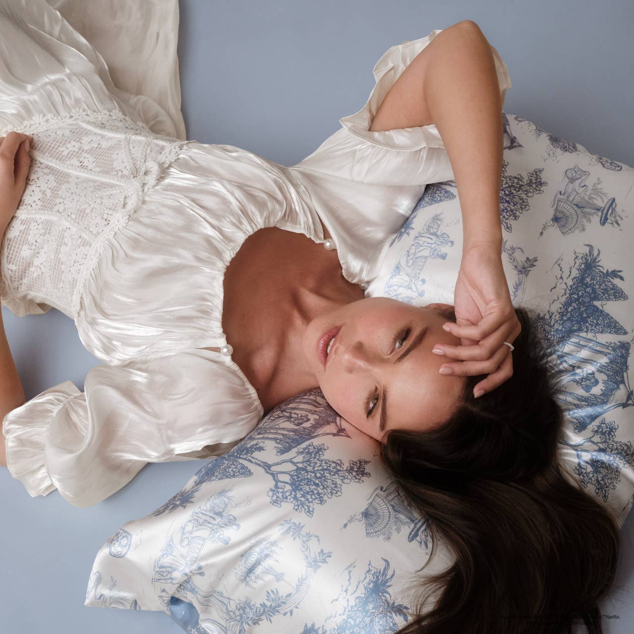 Bridgerton x Kitsch Satiini-tyynyliina