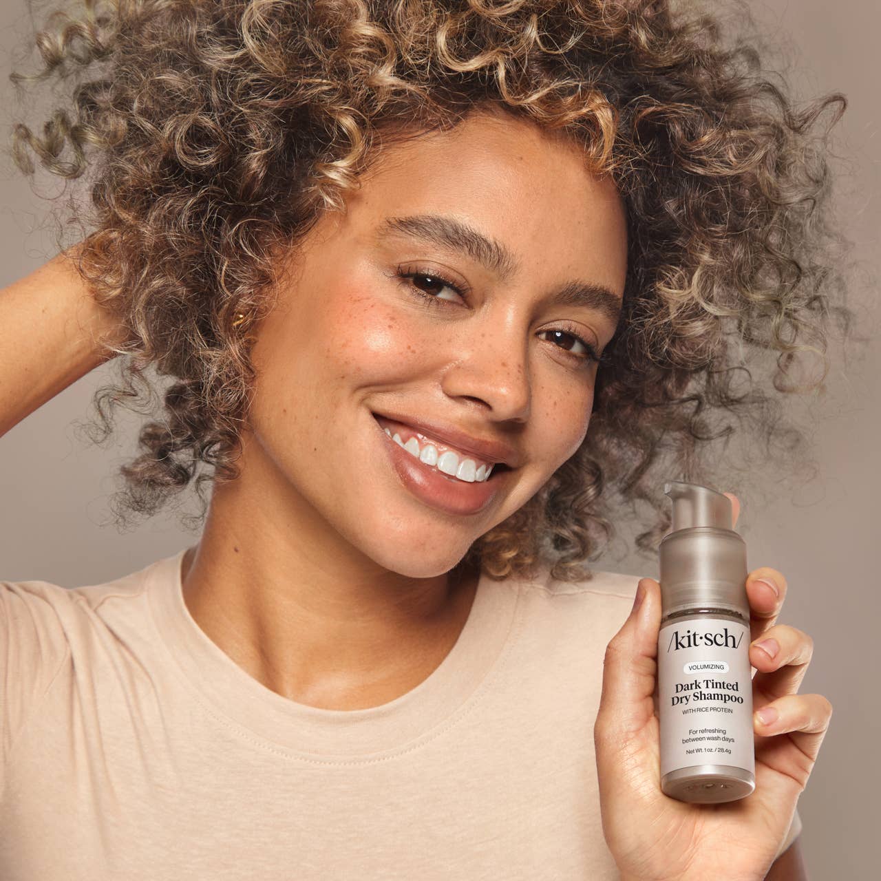 Kitsch Volumizing Rice Protein Dry Shampoo - kuivashampoo