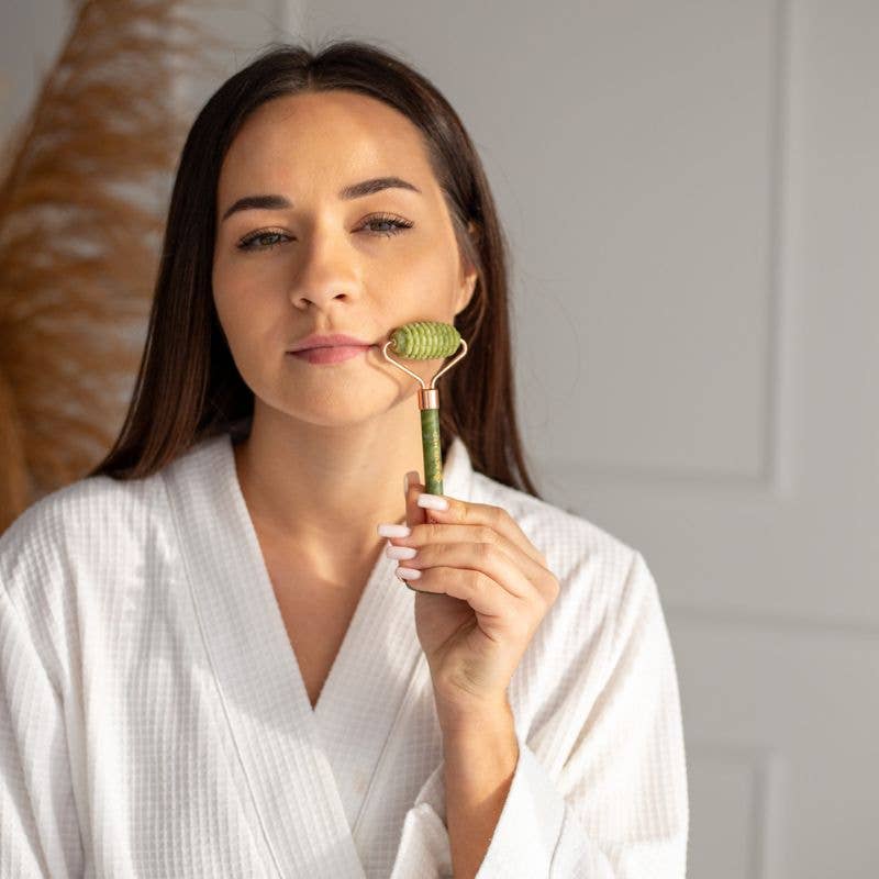 Jade Gua Sha -hierontarulla