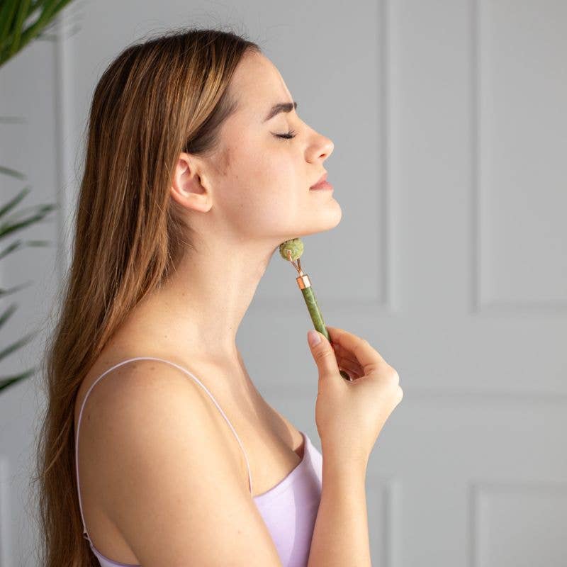 Jade Gua Sha -hierontarulla