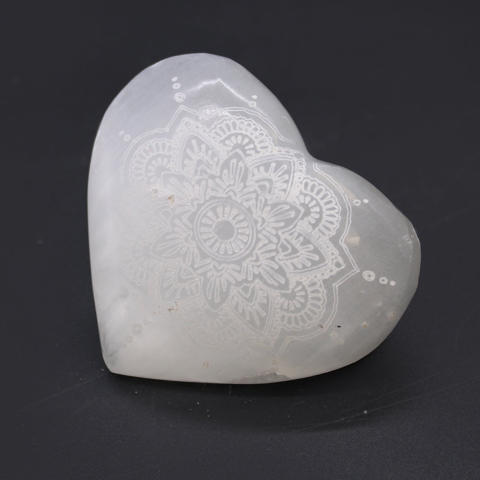 Seleniitti sydän Mandala 1 kpl 7-8cm