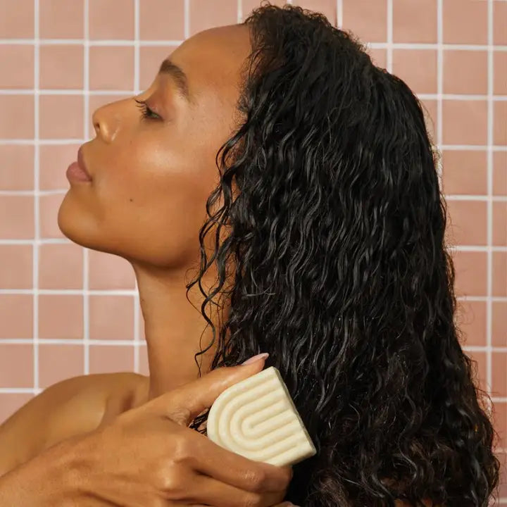 Kitsch Deep-Moisturizing Coconut Oil Conditioner Bar