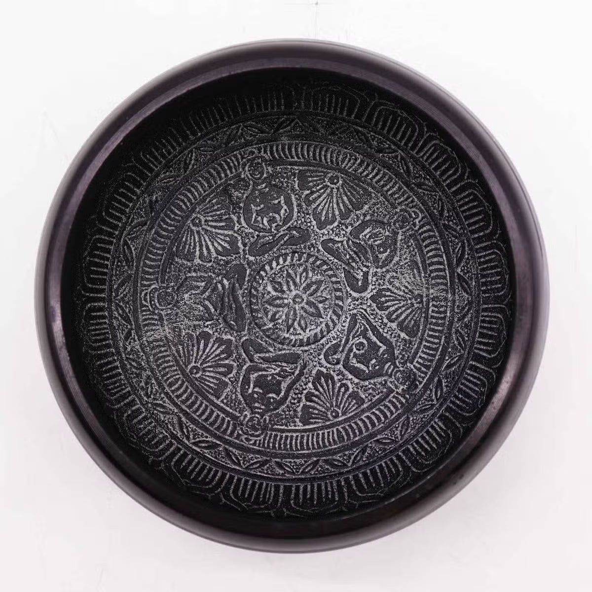Äänimalja Om & Viisi Buddhaa 16 cm | 55 Hz